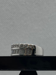 925 Silver Band with Parallel Zircon & Bracket Design