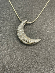 925 Silver Crescent Moon Locket Set with Zircon