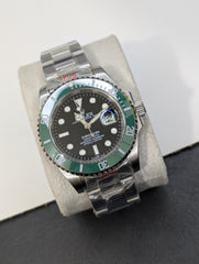Green Ceramic Bezel Diver Custom Watch – Black Dial Oyster Chain | Time N Treasure