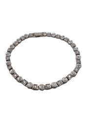 Elegant Silver Bracelet with White Zircon