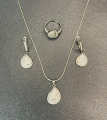 925 Silver Teardrop Locket Set with Matching Ring in Zircon